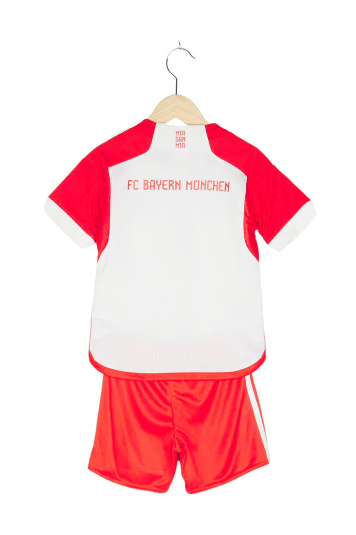 {{product_category_1}} Teamtrikot für 